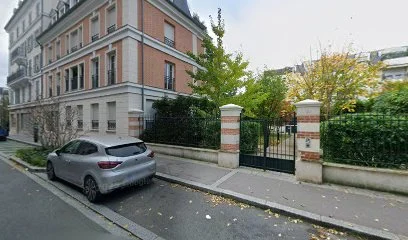 Louise Fournier-Bidoz Kinésithérapeute