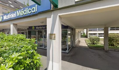 Elisabeth Savariau-Ostéopathe Animalier