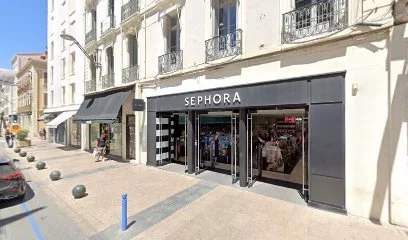 Claudia-Georgiana DRAGOTA