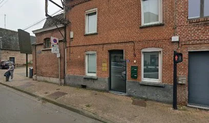 Capucine MOTTE CROMBEZ Ostéopathe D.O. (exclusif)