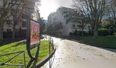 Dan SEBBAH Ostéopathe - Nourrisson-Bébé|Enfant|PMA|Femme Enceinte|Sportif - Ostéo Levallois-Urgence|Domicile|Dimanche