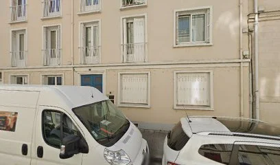 Estelle LAGARDE ostéopathe