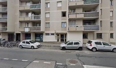 Isabelle Trogneux - Ostéopathe