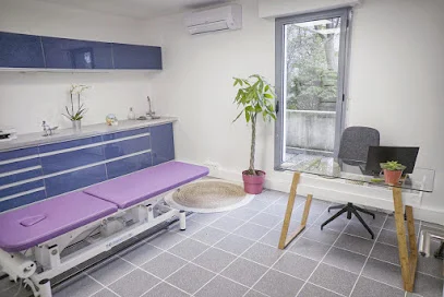 Adèle BIETH - Ostéopathe - Le Raincy