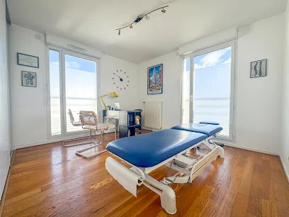 Adrien Elmiger - Ostéopathe - Massy