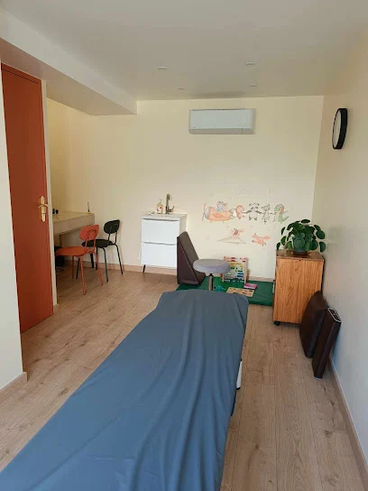 Anaïs GAUTHIER ostéopathe. Pôle Equilibre&Santé