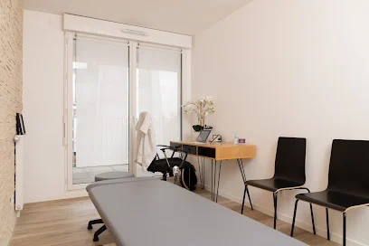 Angela Nguyen - Ostéopathe D.O.F / Drainage Lymphatique Renata Franca