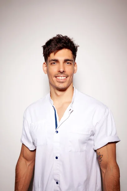 Arthur Conduché - Ostéopathe