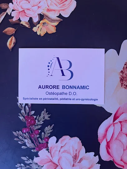 Aurore BONNAMIC - OSTEOPATHE
