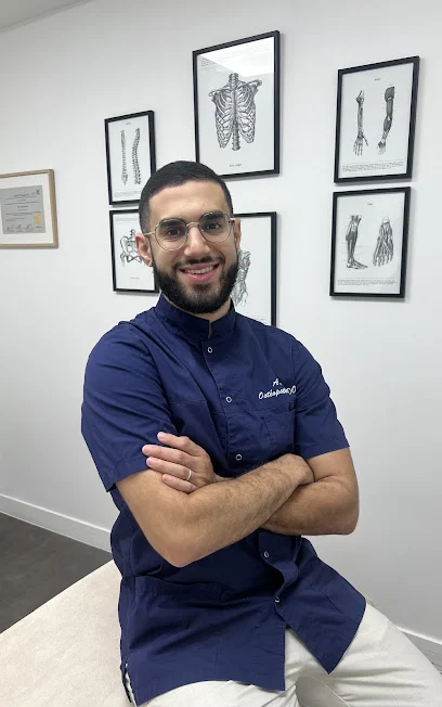 Azedine Boucherifi - Ostéopathe D.O à Rosny-sous-Bois - Au cabinet et à domicile