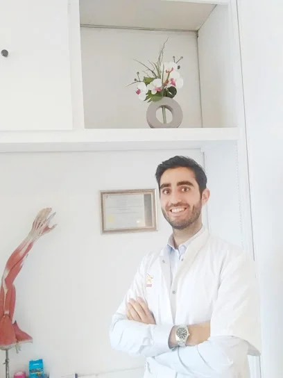 Benjamin Houry Ostéopathe Paris 12 - 75012 - Ouvert Dimanche - Metro Reuilly Diderot / Montgallet