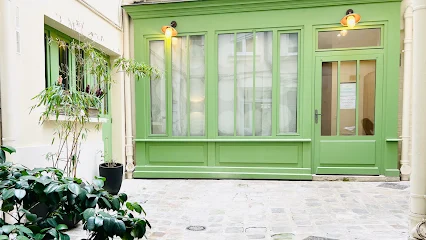 BLANCHET Alexandre ostéopathe Paris 10 PARIS 9