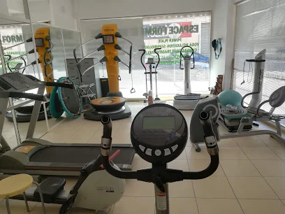 Bompard Fernandez Anne