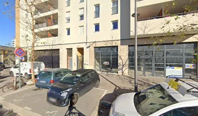 Arthur attali masseur kinésithérapeuthe