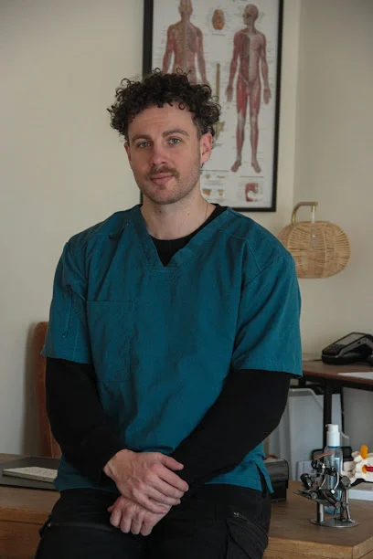 Cabinet Chiropratique Aix Rotonde Carl NEYEN