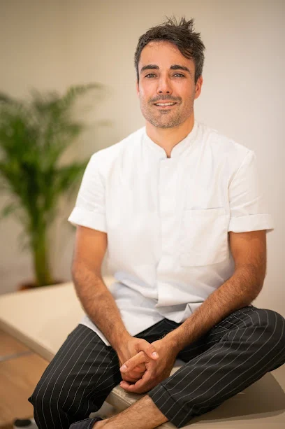 Cabinet d'ostéopathie de Bordeaux Caudéran, Hadrien BALLION - Jade LE POUL