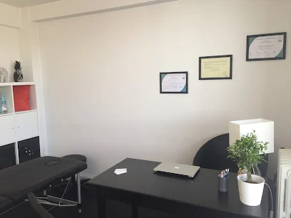 Charline Defaux Ostéopathe D.O Versailles