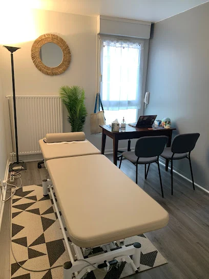 Chloé Villain Marais Ostéopathe