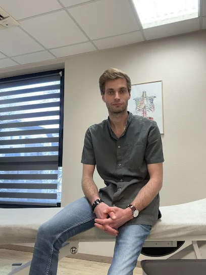 CHOLEY Matthieu | Ostéopathie du sport & troubles musculo-squelettiques | Ostéopathe D.O.