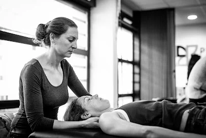 Claire KOELL, Ostéopathe D. O.