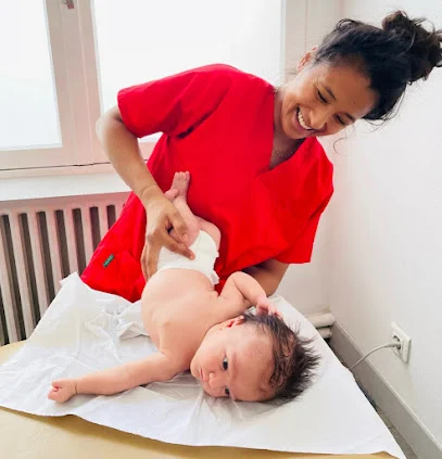 Clara Touboul Ostéopathe D.O.