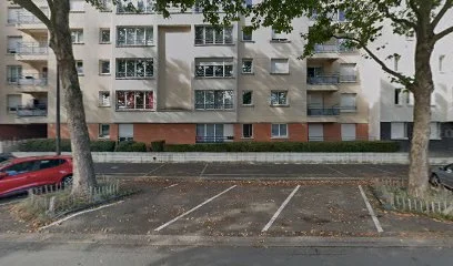 ROUSSEAU Anthony, Ostéopathe à Guyancourt