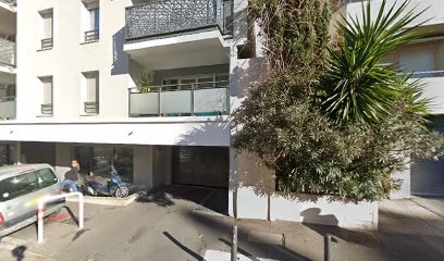 Jeremy LAMBERTI Masseur-kinésithérapeute