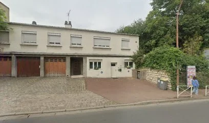 Cassandra Merzouk - Ostéopathe