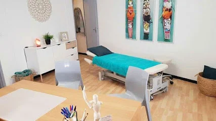 Elise PAOLI - Ostéopathe D.O.