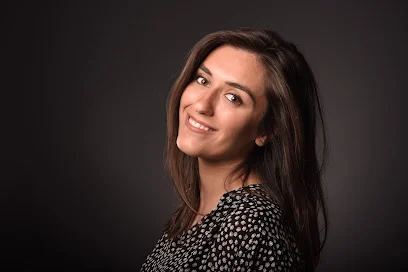 Elise Serville - Ostéopathe D.O. Adulte - Périnatale - Pédiatrique