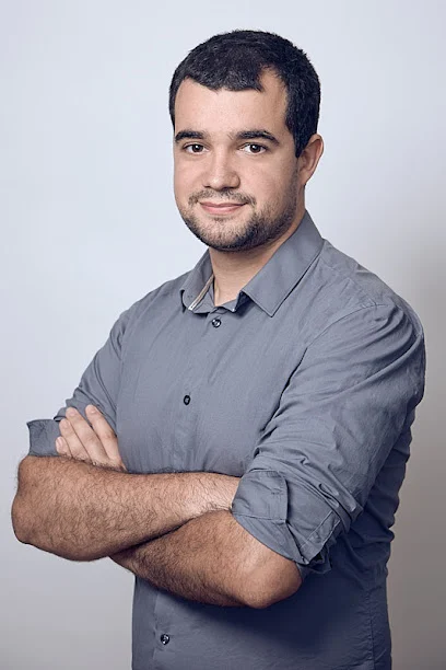 Fabien Camarda. Ostéopathe D.O Rueil-Malmaison