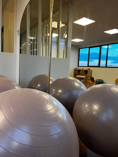 Grezes Elodie - Kinésithérapeute Pédiatrique (Enfants et Nourrissons) - Le Cocon