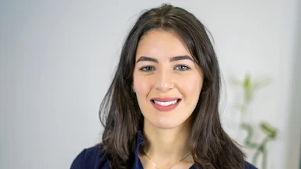HAMMICHE Emilia - CHIROPRACTEUR à Ozoir-la-Ferrière