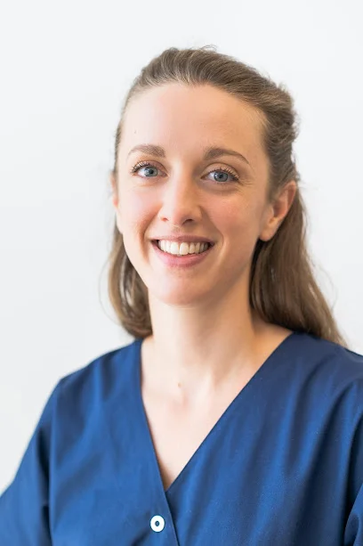 Ines CHARDIN - Ostéopathe D.O.F