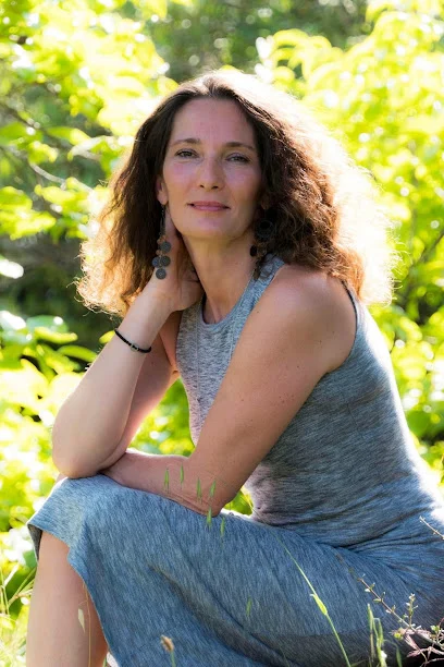 Isabelle BOOS, Ostéopathe Energéticienne, livres et séminaires