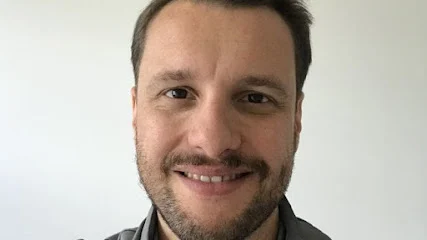 Jean POURSINES - Ostéopathe