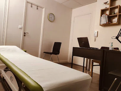 Julie LEVEJAC - Ostéopathe Montreuil