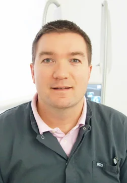 Julien LAURENT, Ostéopathe Clichy 92 et Masseur-Kinésithèrapeute