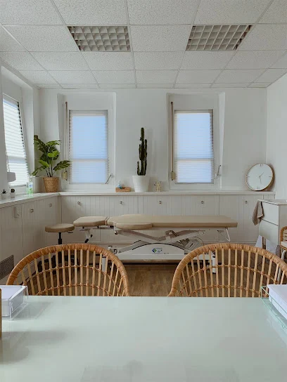 Kenza Al Cheikh - Ostéopathe - Drainage lymphatique Renata Franca