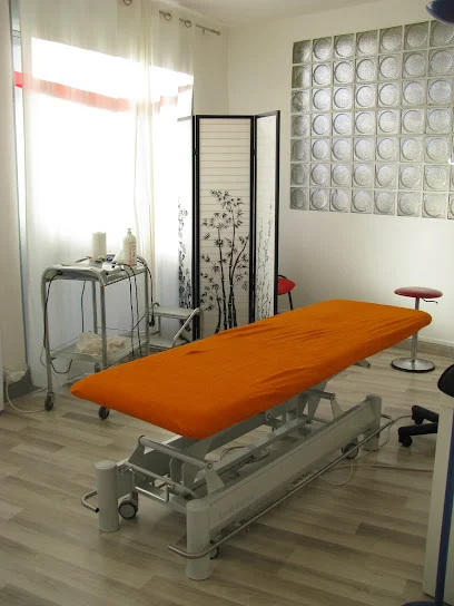 Kiné ostéo Méthode Poyet Clermont-Ferrand : BREMOND Emmanuelle