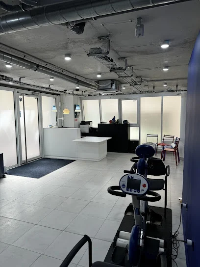 KINESITHERAPEUTE Andrei Toulon