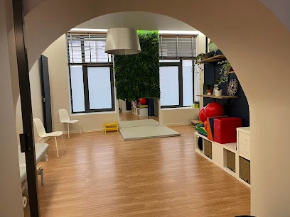 Kinésithérapeute pédiatrique - Pauline Macary