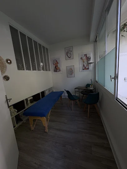 LABÈDE Léa ostéopathe - Suresnes