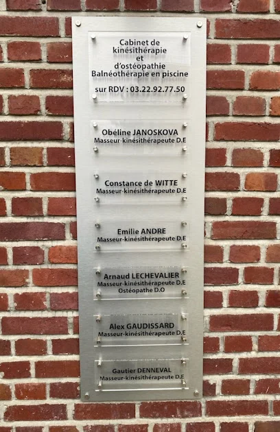 LECHEVALIER Arnaud, ANDRE Émilie, JANOSKOVA Obéline, DE WITTE Constance, DENNEVAL Gautier, CASTAING Benjamin