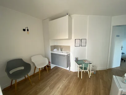 Lénaïg Le Borgne - Ostéopathe D.O. et Drainage lymphatique Renata França