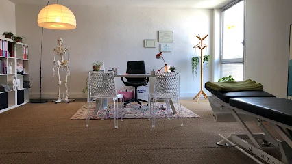 Margaux Buzan - Ostéopathe à Cabestany