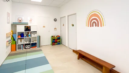 Margaux DONATI - Kinésithérapie - Rééducation Périnéale et Pédiatrie