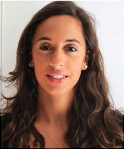 Marine Carpinteiro, Ostéopathe, endométriose, fertilité, bébé, femme enceinte, allaitement.