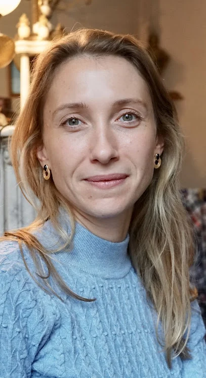 Mathilde PRACHE - Kinésithérapeute - Rééducation du périnée - Drainage Renata Franca