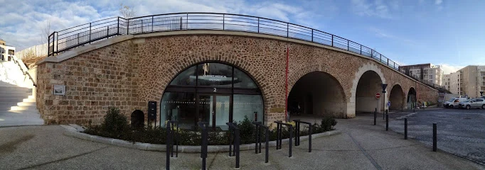 Matthieu AMBERT - Ostéopathe - Issy Les Moulineaux - CABINET MEDICAL du FORT D'ISSY